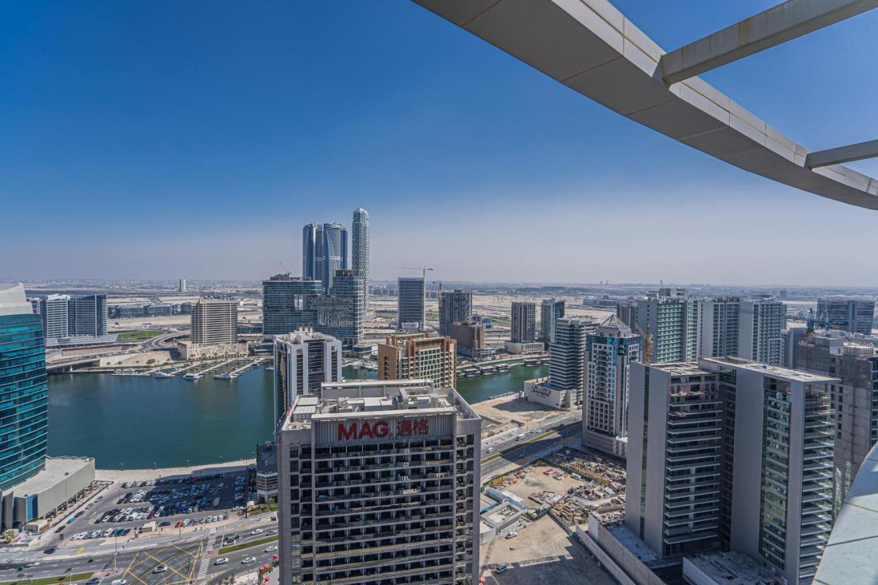 Higuests - Spacious Studio With City Views Near Dubai Mall Eksteriør billede
